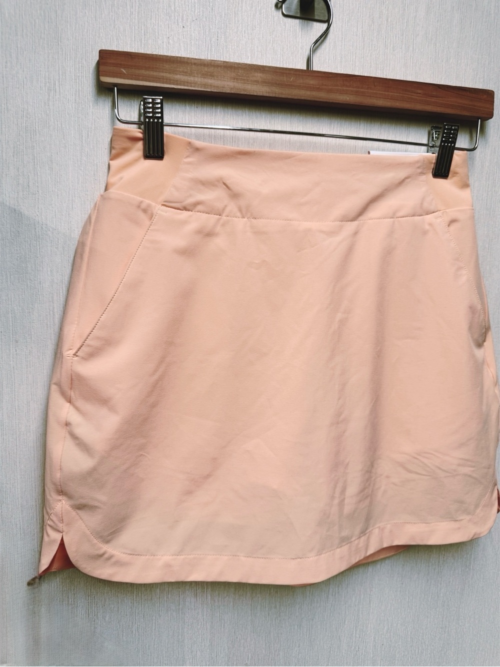 NWT Walter Hagen 16" Lightweight Core Golf Skort in Peach Fuzz, Size XS - Picture 4 of 11
